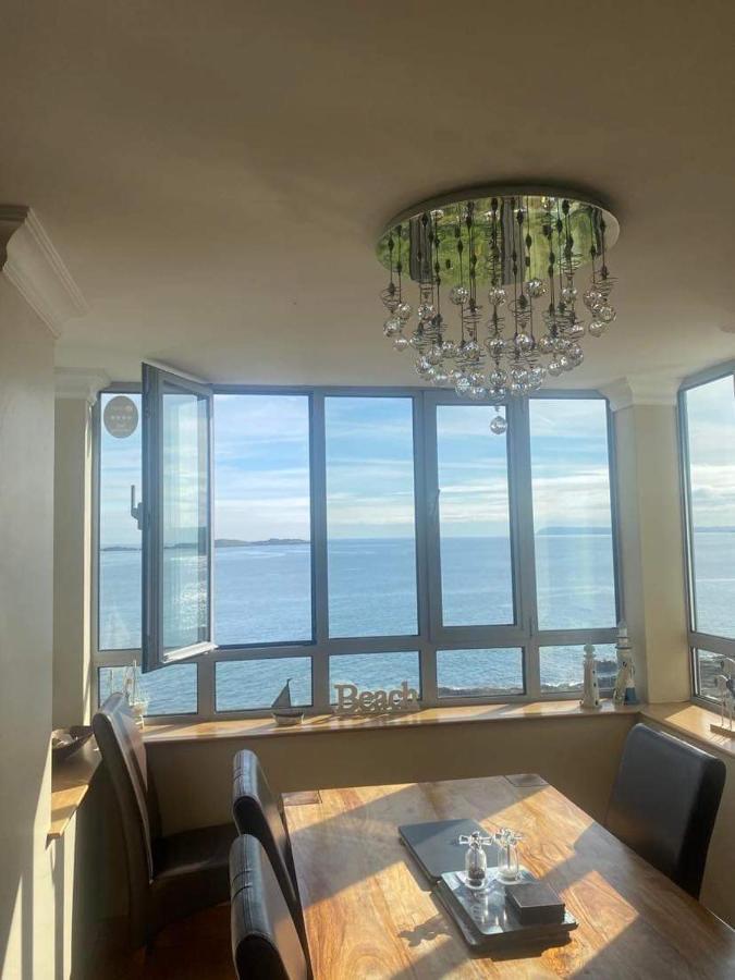 Blue Pool View Apartment Portrush Ngoại thất bức ảnh