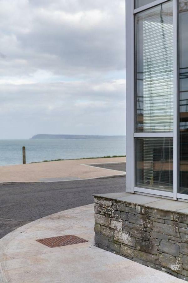 Blue Pool View Apartment Portrush Ngoại thất bức ảnh